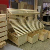 Торговая мебель из натурального дерева
