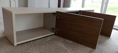 Тумба подвесная под телевизор
